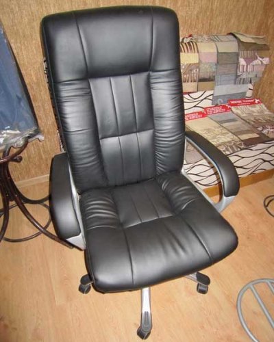 Замена обивки офисного кресла